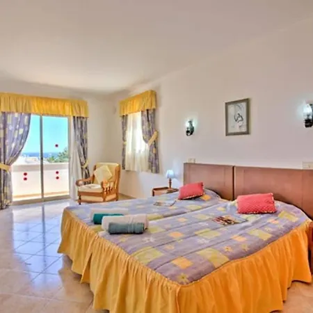 Villa Mf
